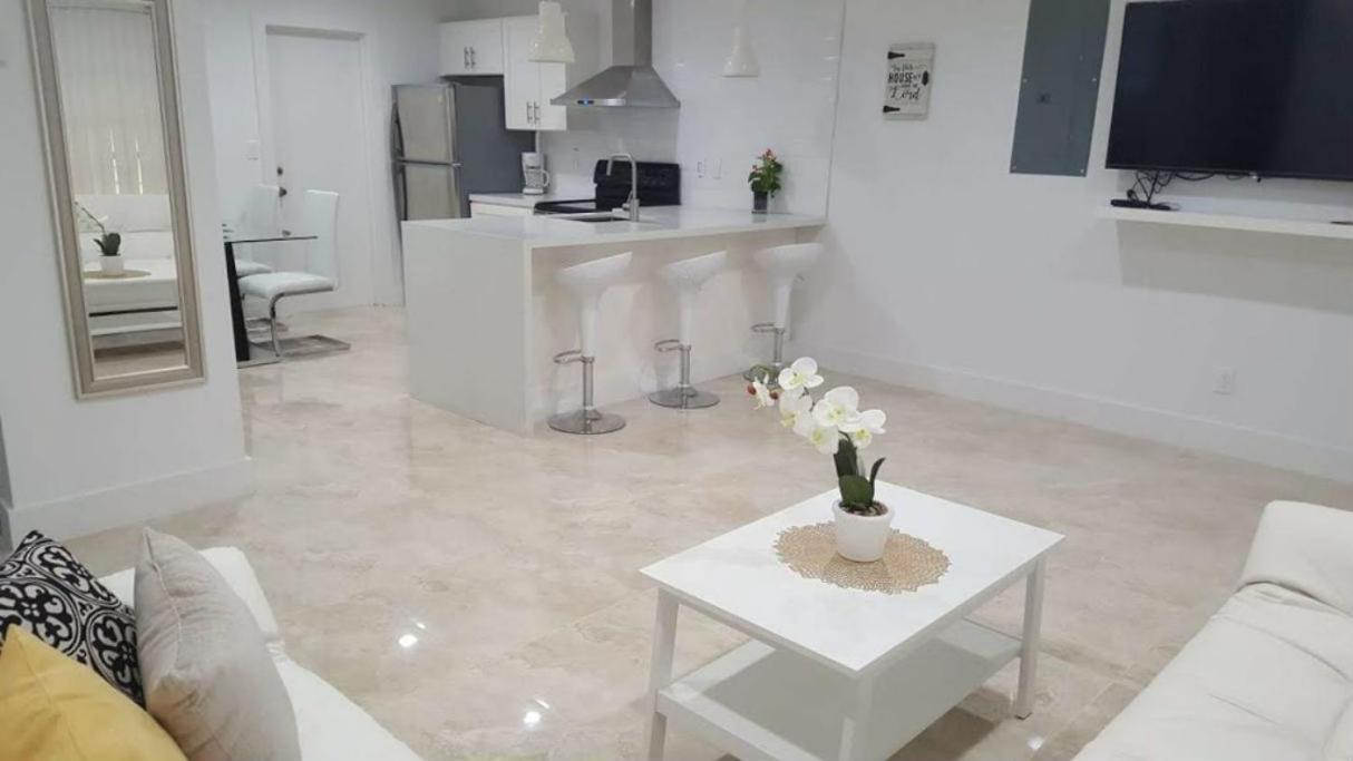 Apartmán N61 Hollywood Exteriér fotografie